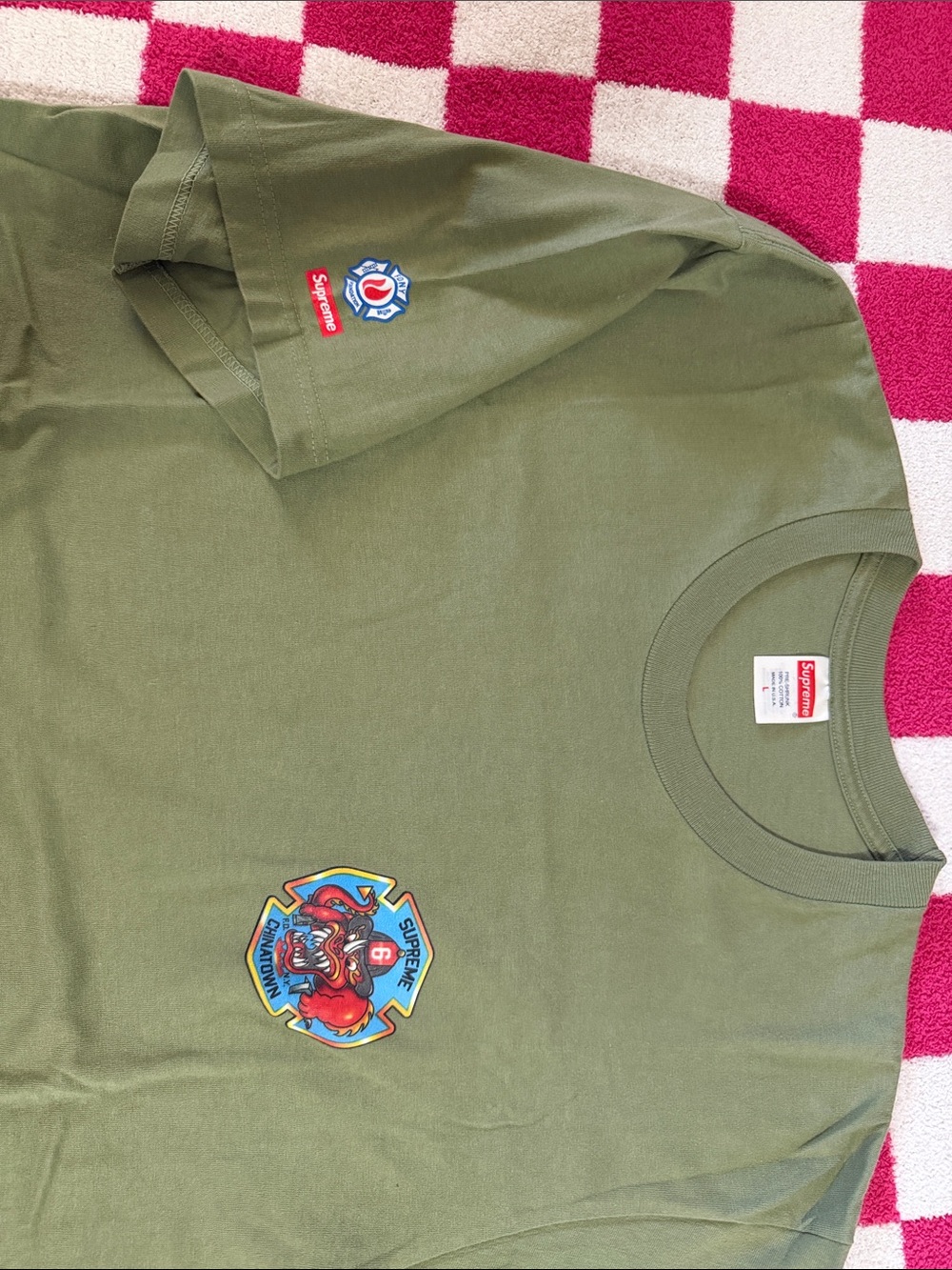 Men’s Like New Supreme FDNY Engine 9 Tee Size Large - Picture 5 of 8